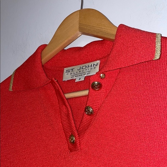 St. John by Marie Gray vibrant Deep Coral and gold trim Knit Top Size P - Picture 8 of 8